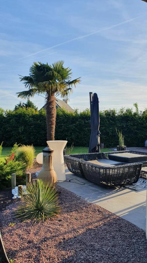 Bed and Breakfast Le Coup De Foudre Le Molay-Littry Экстерьер фото