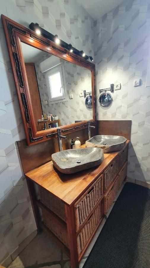 Bed and Breakfast Le Coup De Foudre Le Molay-Littry Экстерьер фото